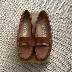 Brown Calvin Klein Flats size 71/2